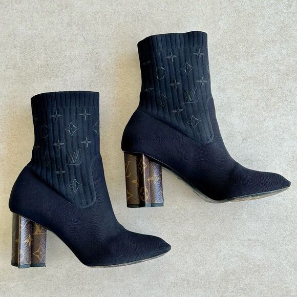 LOUIS VUITTON Monogram Stretch Fabric Silhouette Ankle Boots Black EU 40 US 10 - Picture 4 of 13
